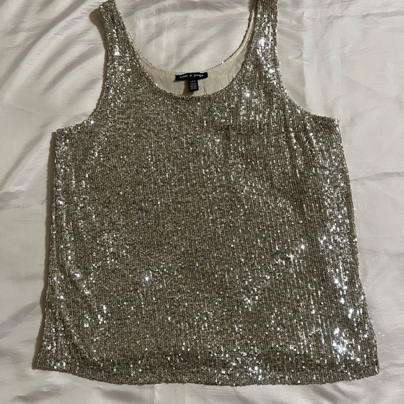 Cable & Gauge Tops - Sequin I Womens I Tank Top I Metallic